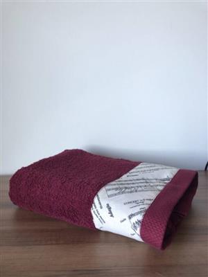 Bath Towel bordeaux Opera 70x140